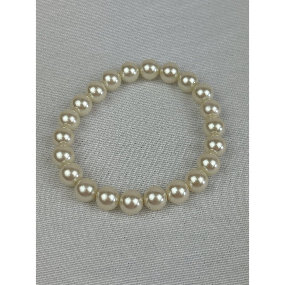 Elegant Faux Pearl Stretch Bracelet Romantic Feminine - Picture 1 of 4